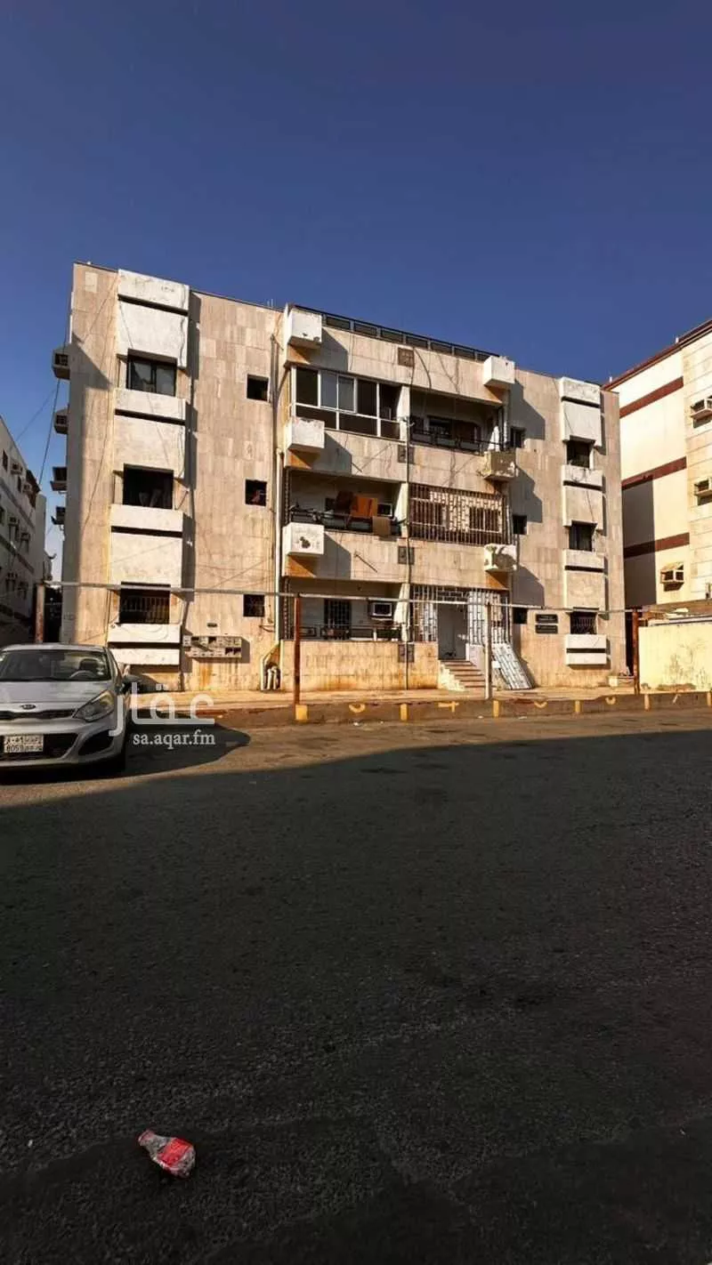 عمارة 1000 م² في مشرفة 7