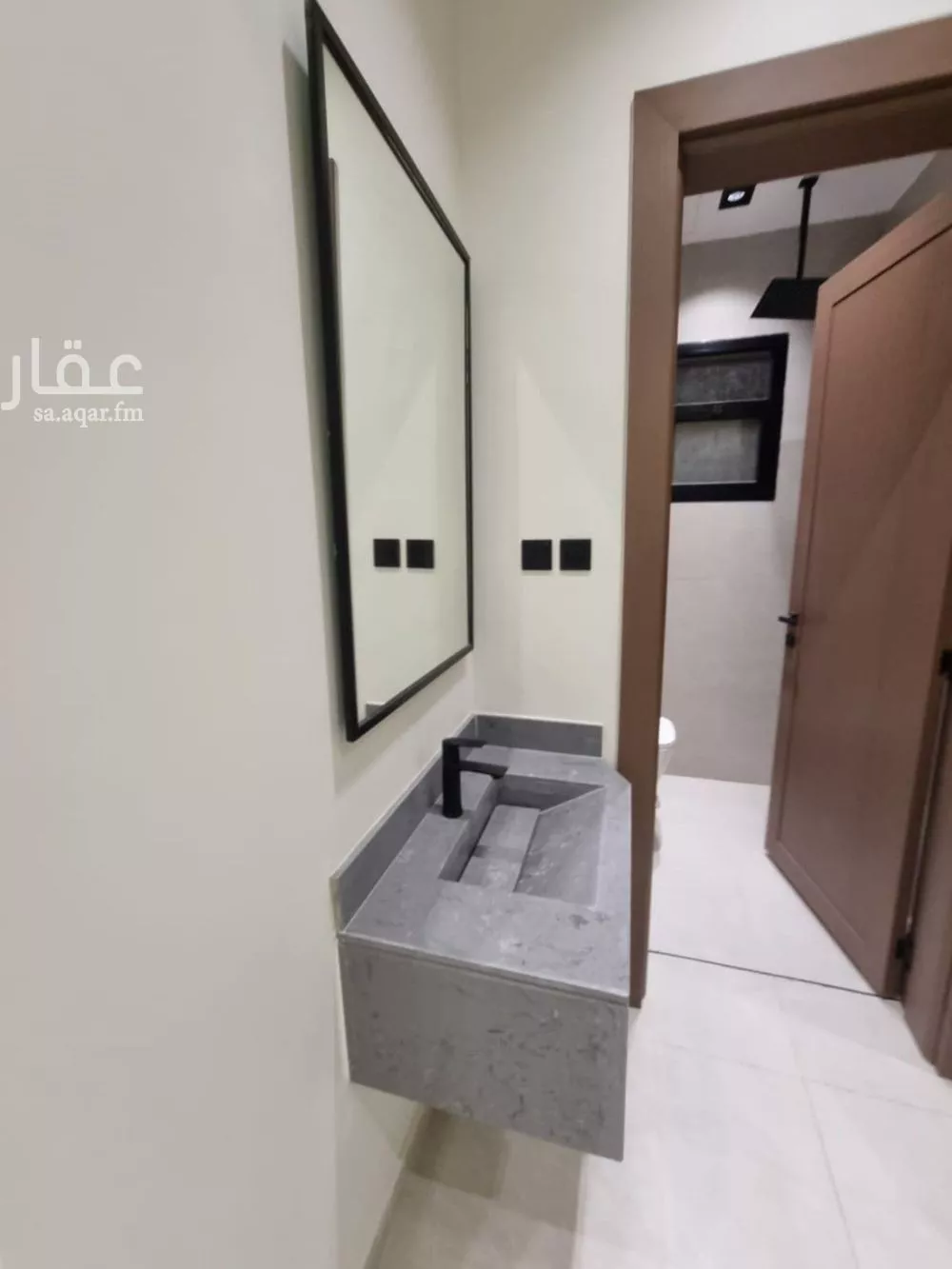 4 bedroom floor in Badr 4