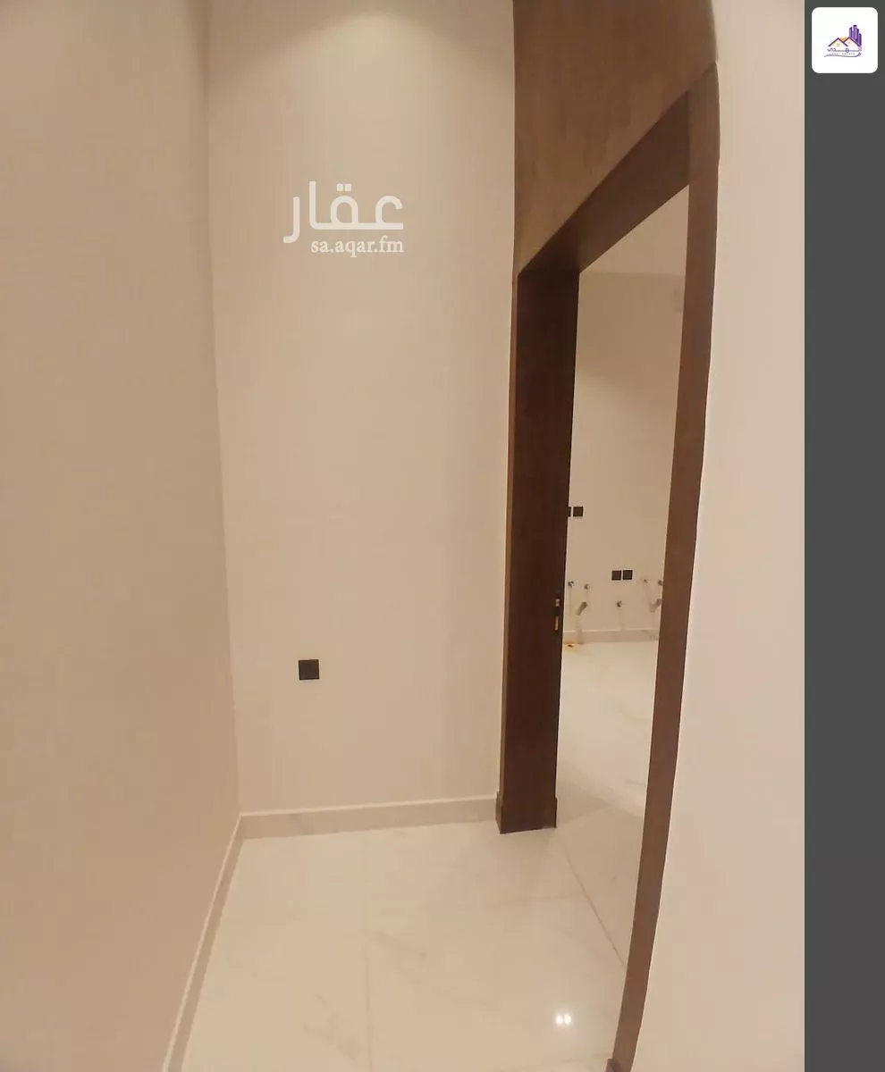 5 bedroom floor in Al Janadriyah 9