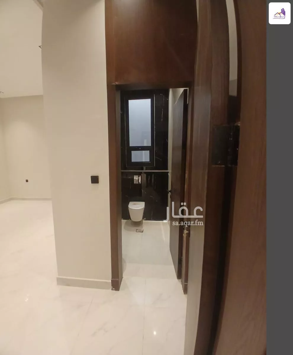 5 bedroom floor in Al Janadriyah 10