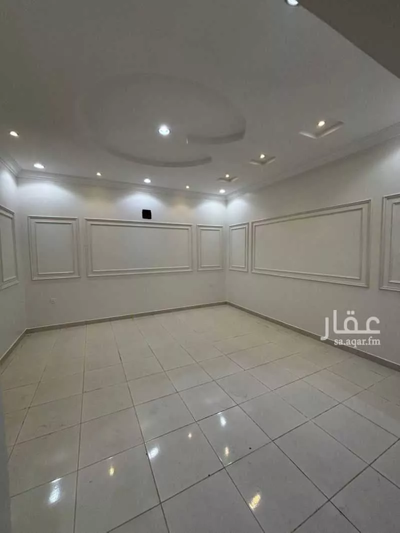 4 bedroom floor in Tuwaiq 4