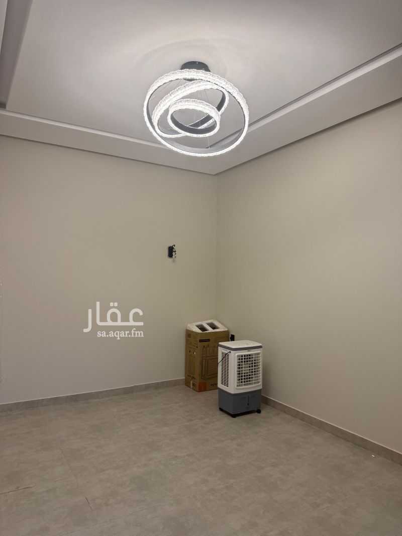 5 bedroom apartment in Al Salam, Madinah 4