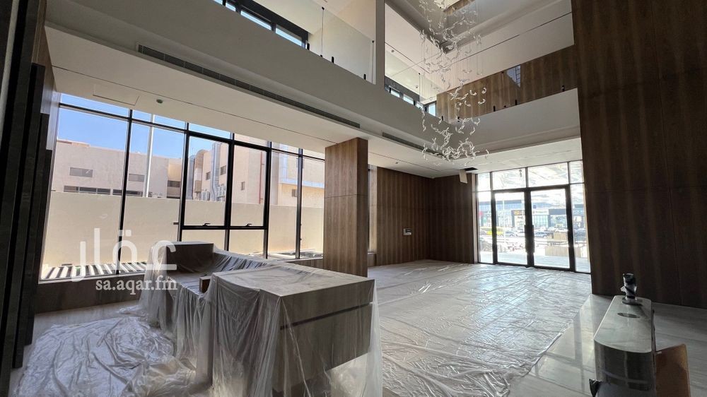 34 bedroom office in Granada, Riyadh 2