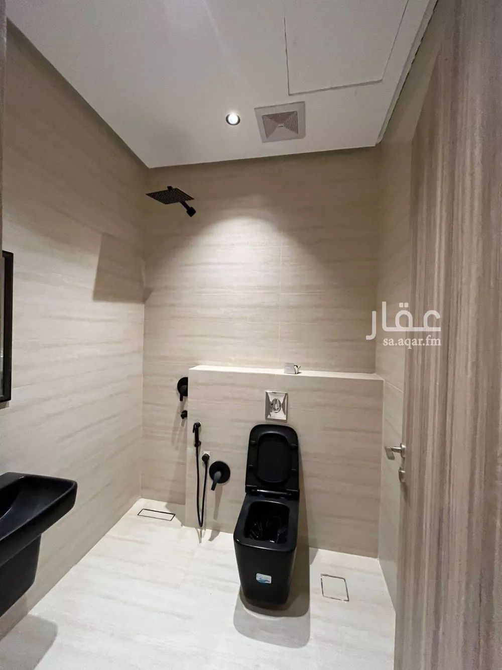 400 sqm building in Al Mahdiyyah 20