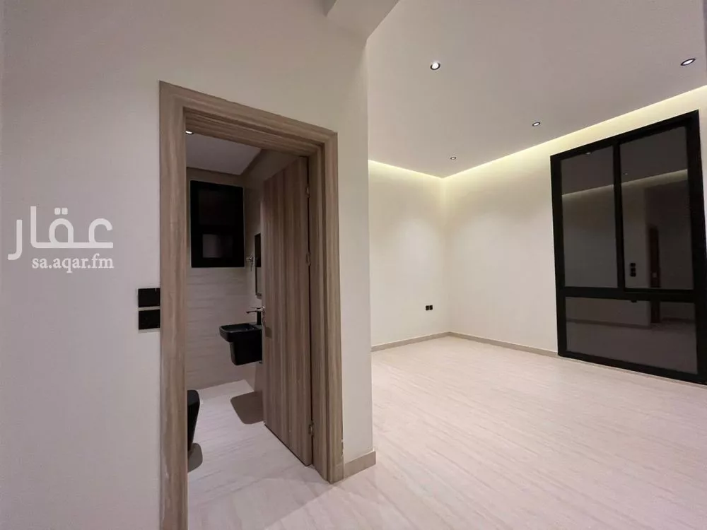 400 sqm building in Al Mahdiyyah 25