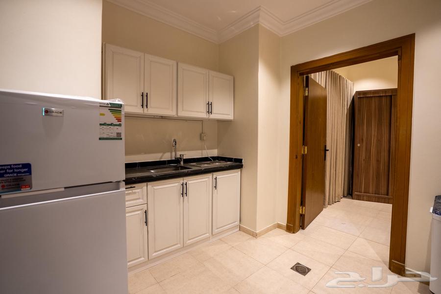 1 bedroom apartment in Al Malaz 6