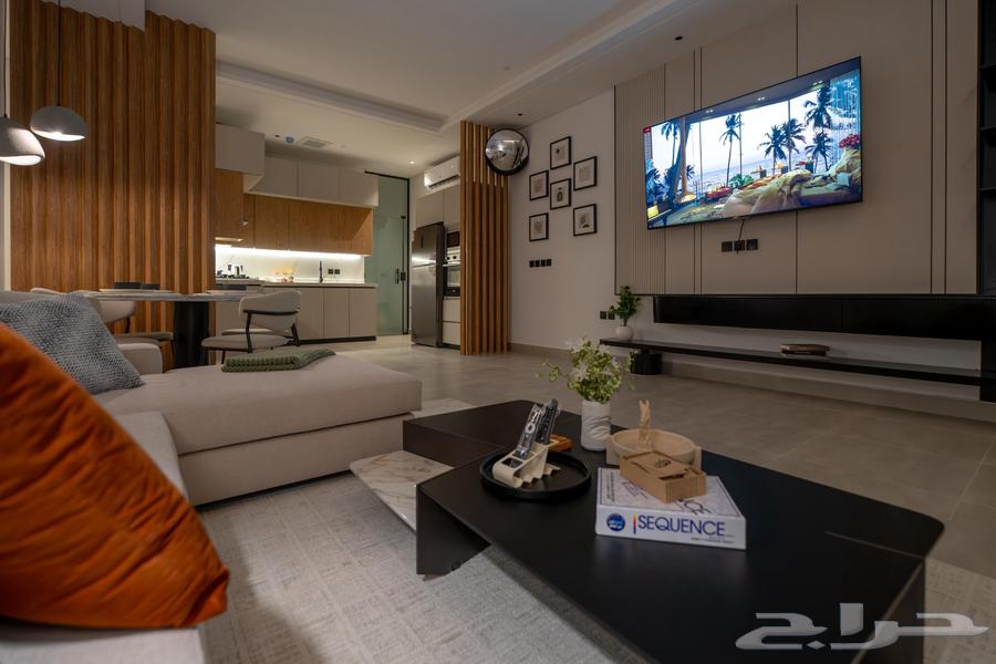 8 bedroom apartment in Al Maseef 13