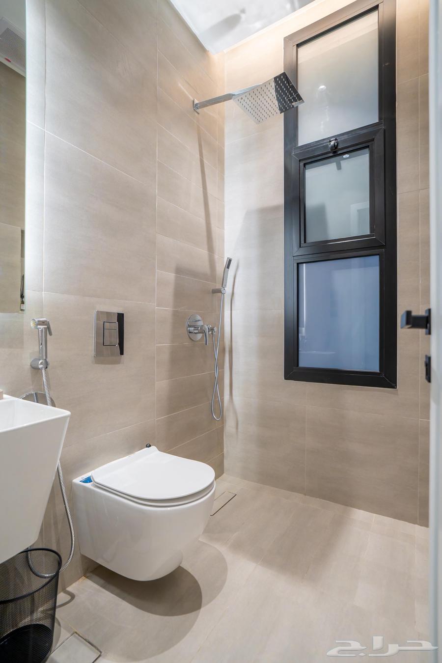 8 bedroom apartment in Al Maseef 9