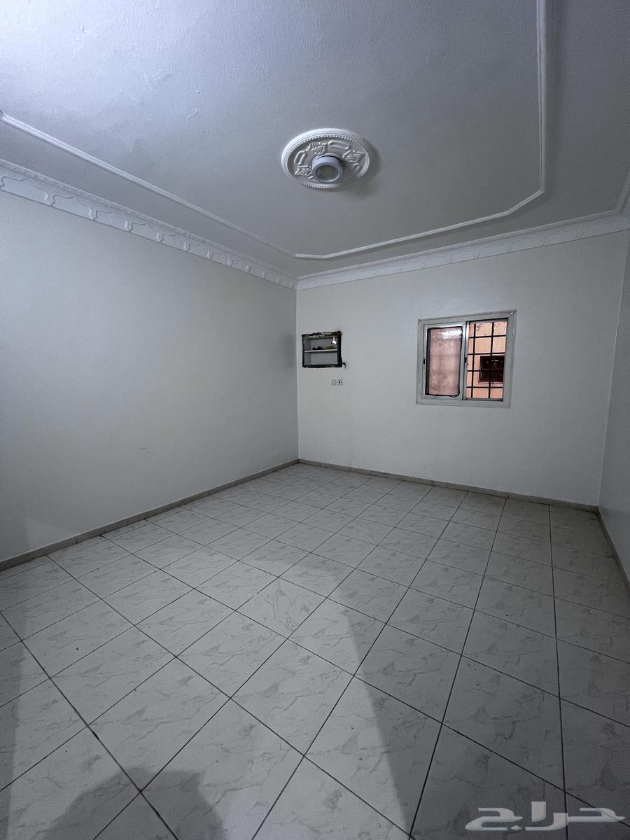 4 bedroom apartment in Al Qadisiyah 3