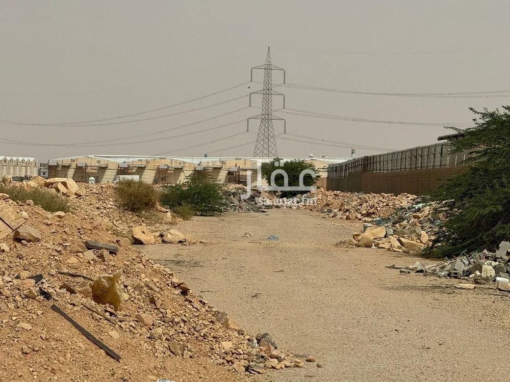 land in Okaz, Riyadh 4