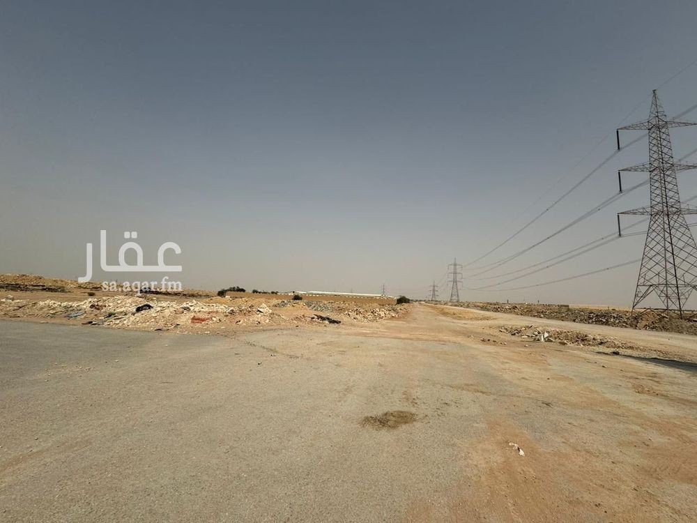 land in Okaz, Riyadh 3