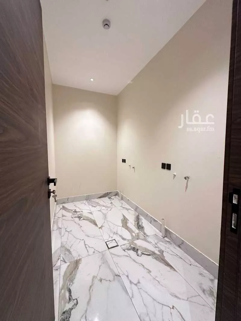 4 bedroom apartment in Al Rimal 11