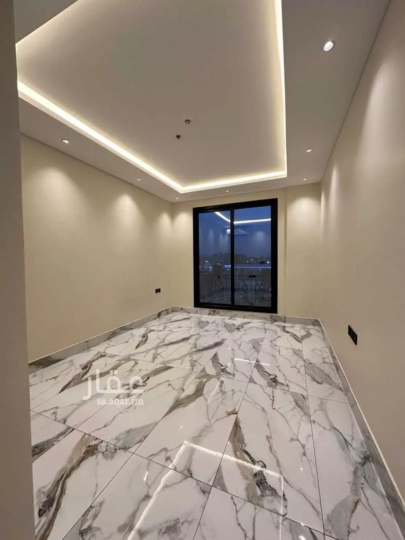 4 bedroom apartment in Al Rimal 16