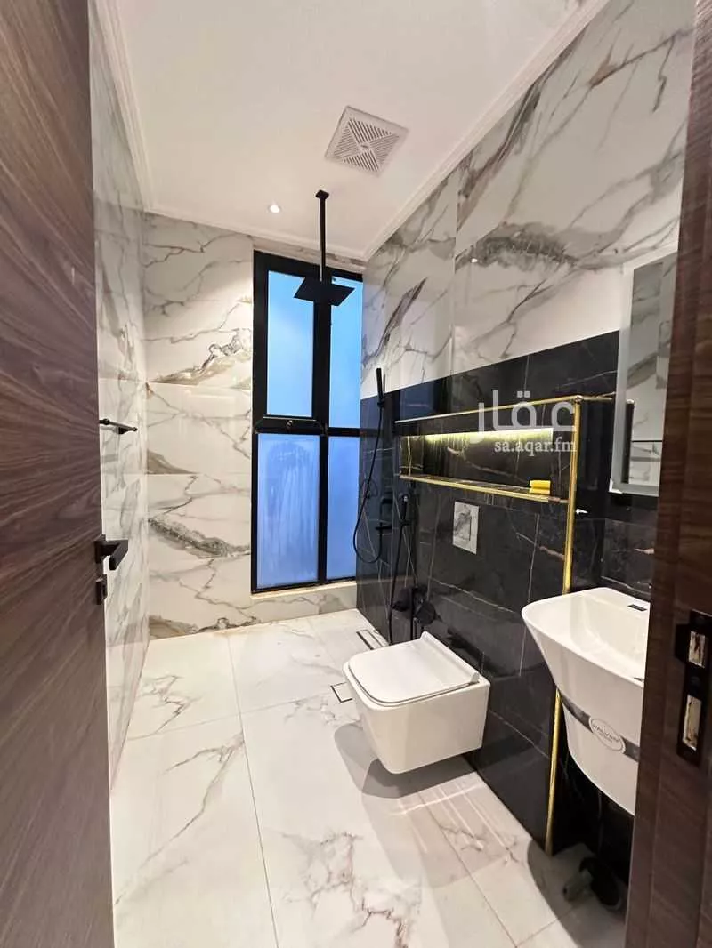 4 bedroom apartment in Al Rimal 18