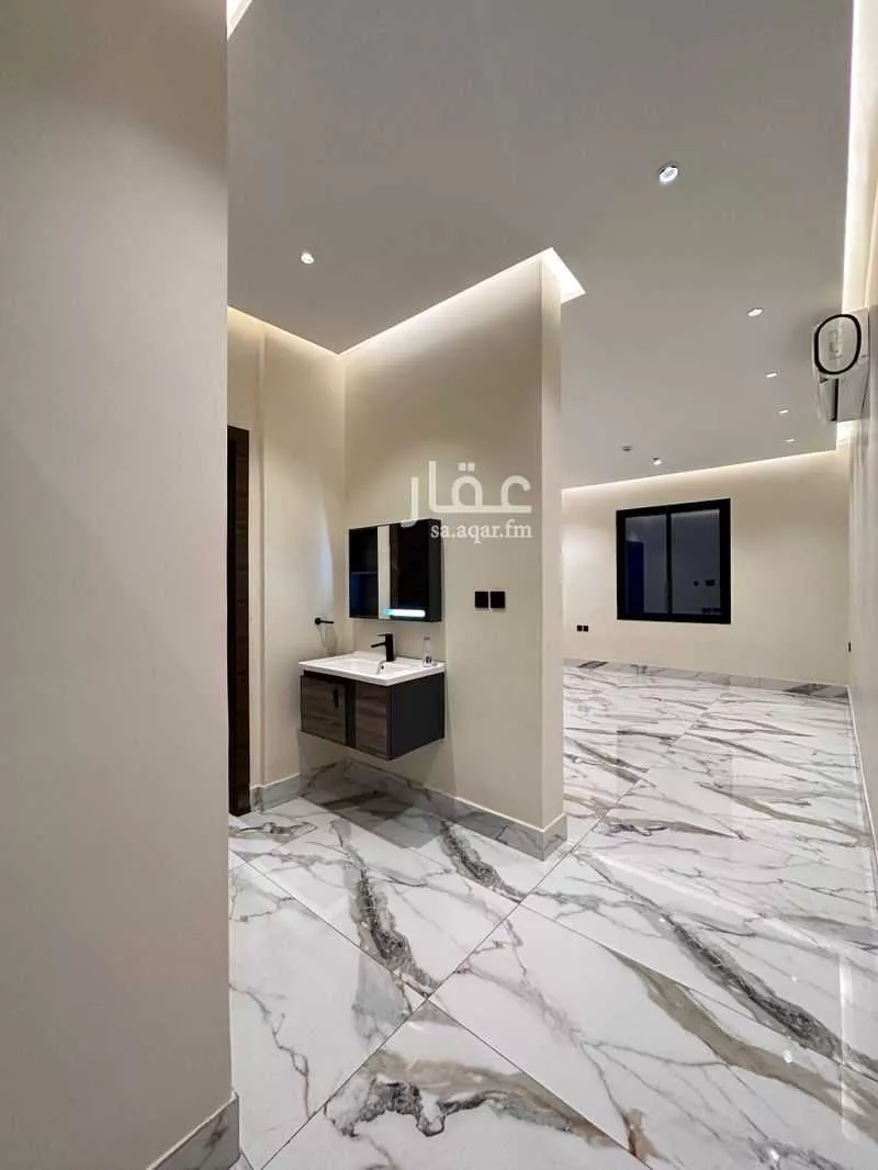 4 bedroom apartment in Al Rimal 6