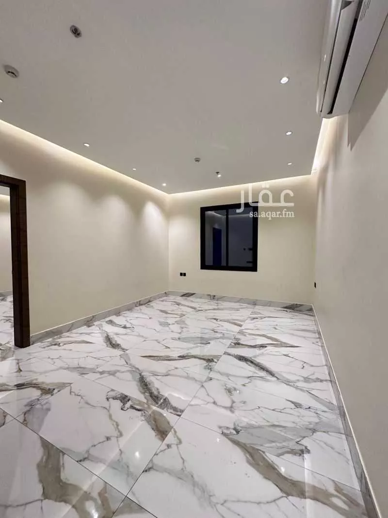 4 bedroom apartment in Al Rimal 8