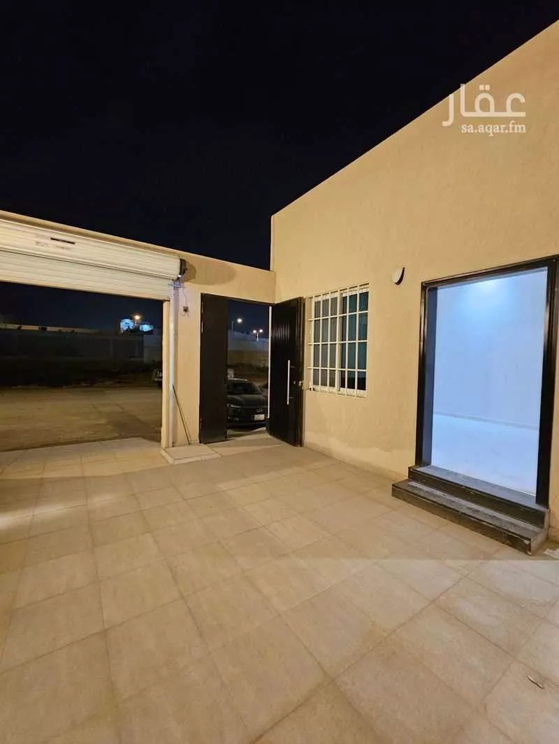 دور 4 غرف في العارض 17