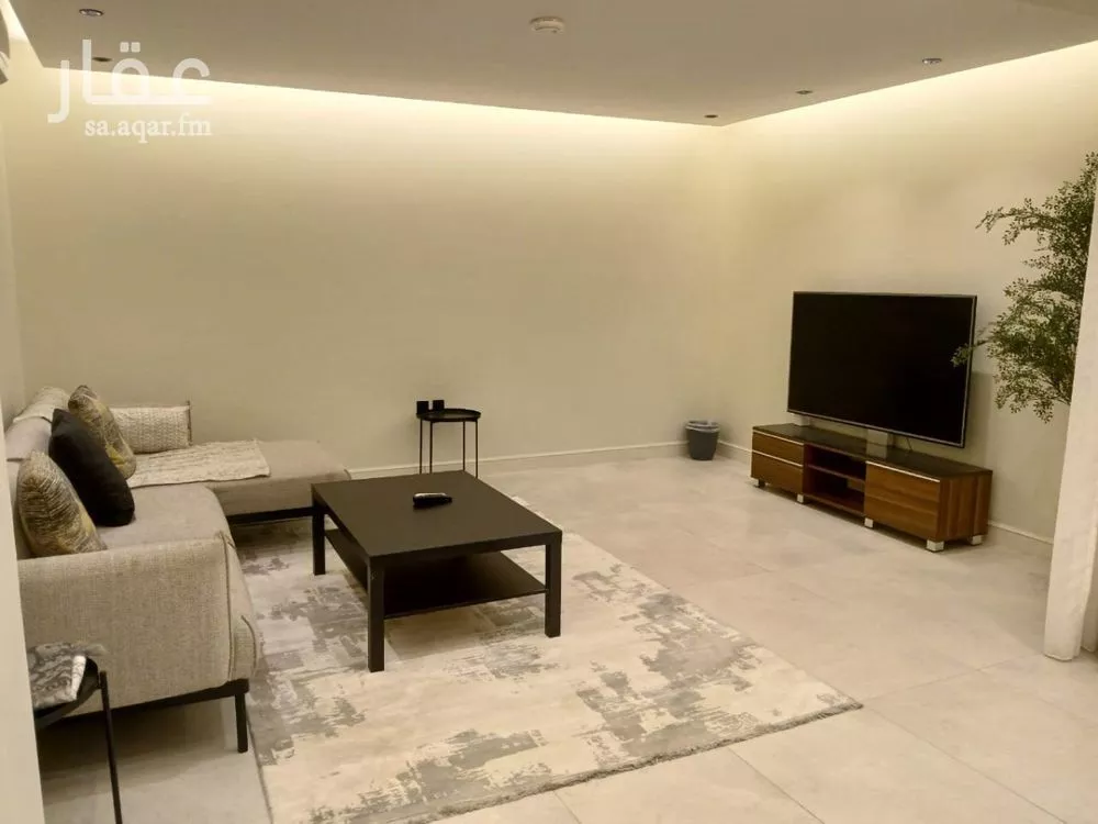 3 bedroom apartment in Al Malqa 6