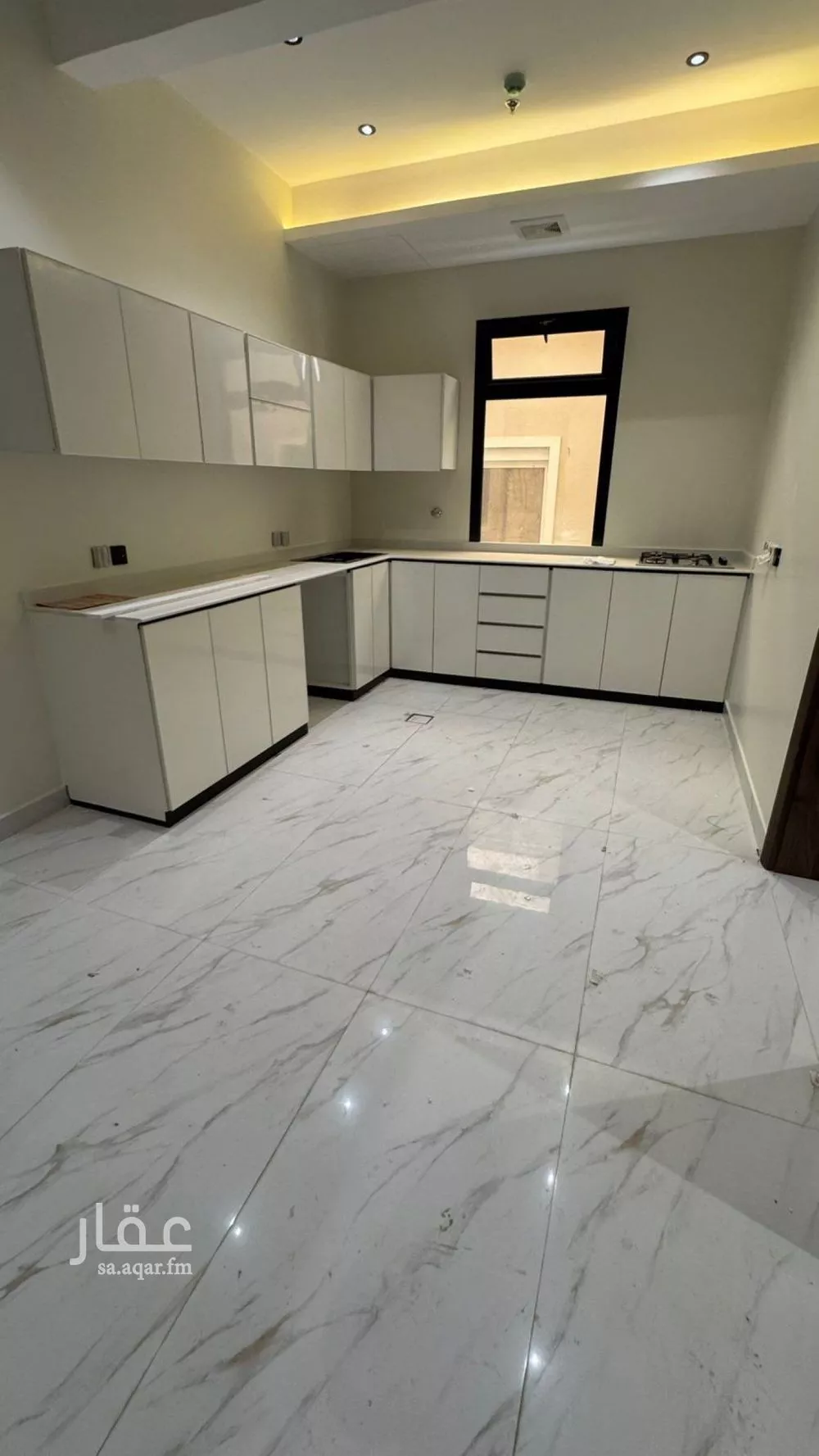 3 bedroom apartment in Al Rimal 14