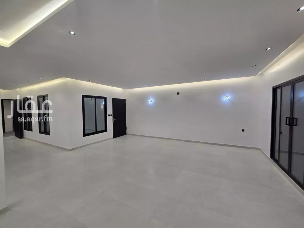 6 bedroom villa in Shubra 3