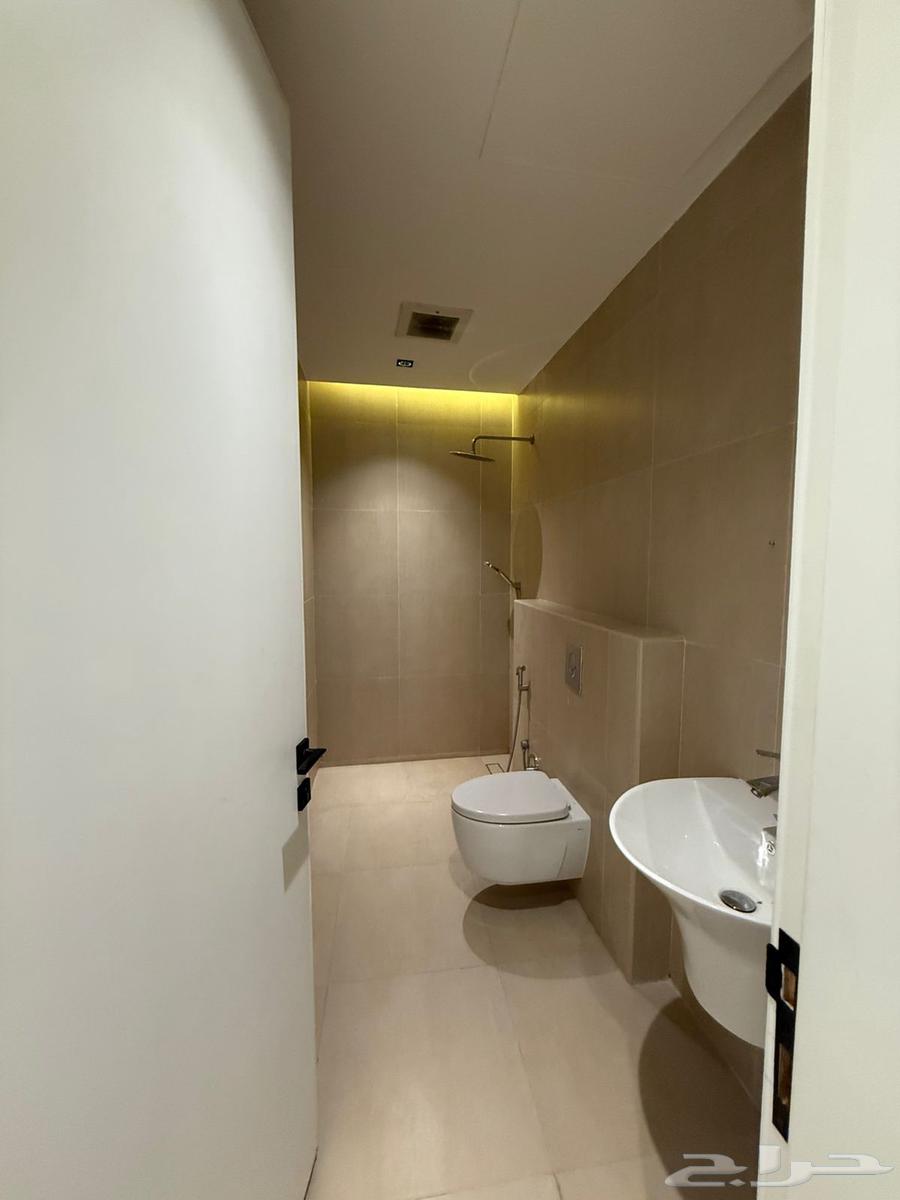 3 bedroom apartment in Al Rawabi 5