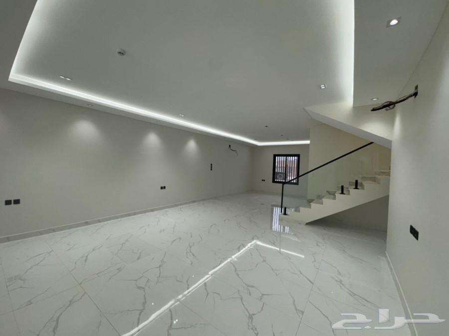 3 bedroom apartment in Al Rimal 2
