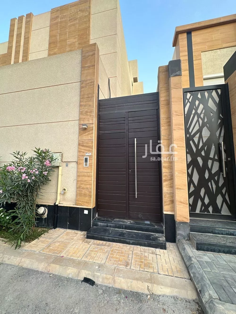 دور 3 غرف في العارض 2