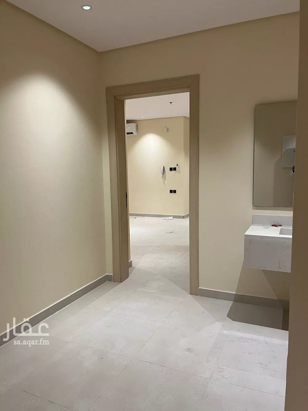 4 bedroom apartment in Al Rimal 8