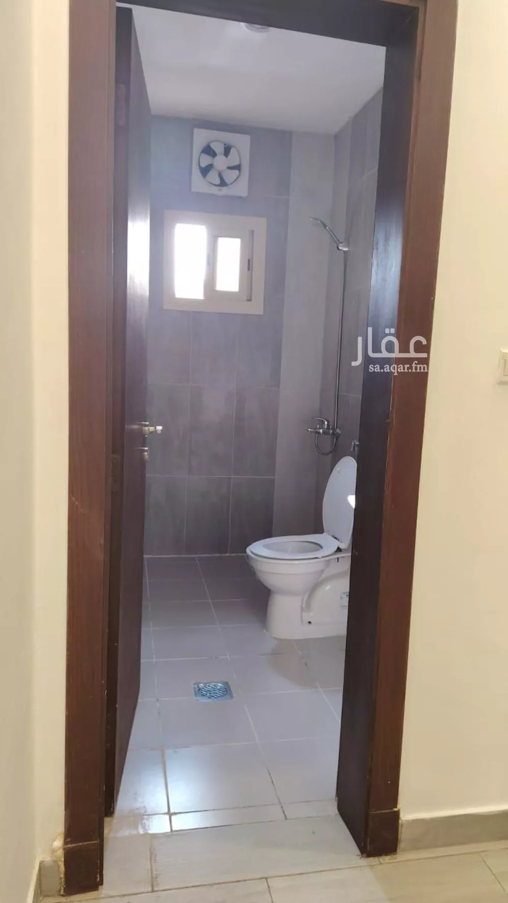 1 bedroom apartment in Muraykh 9