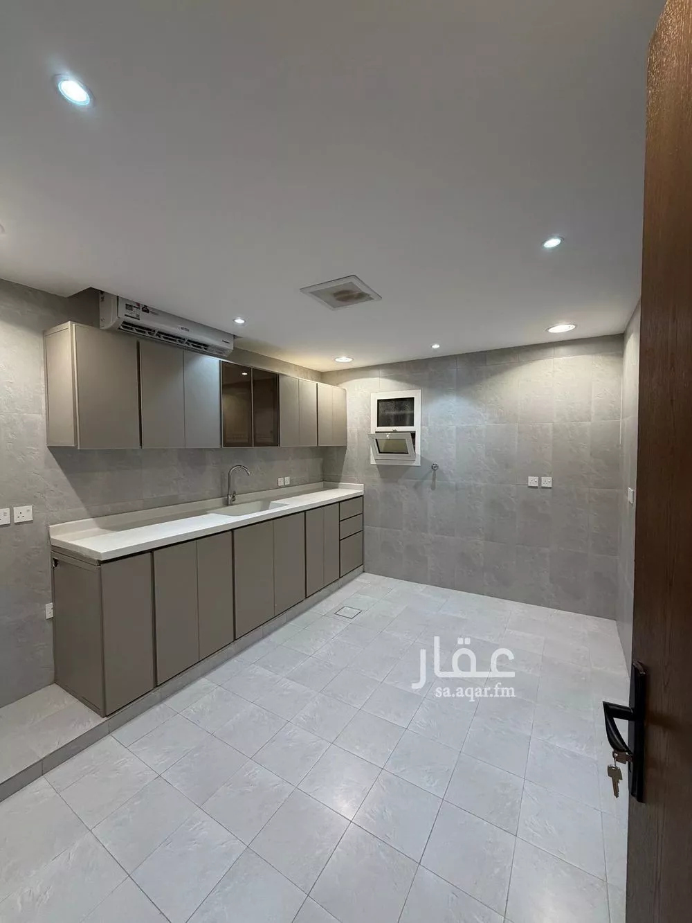 2 bedroom floor in Al Malqa 14