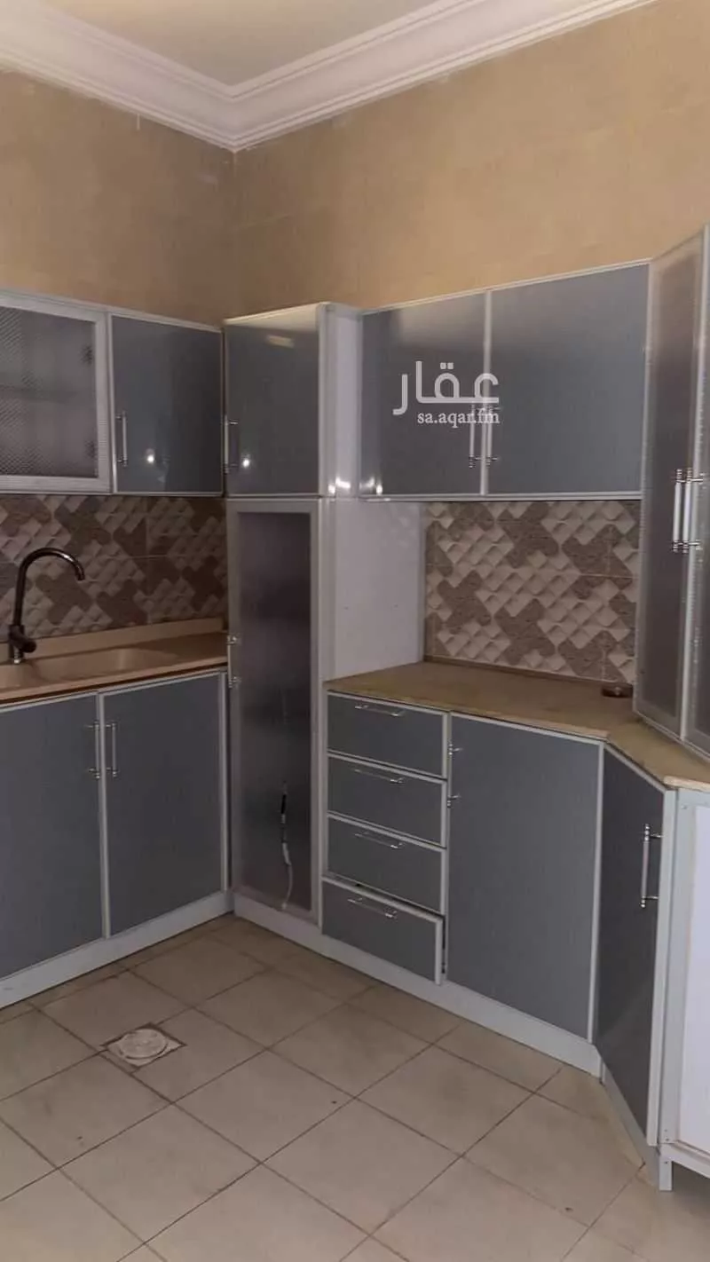 3 bedroom apartment in Al Salamah 4
