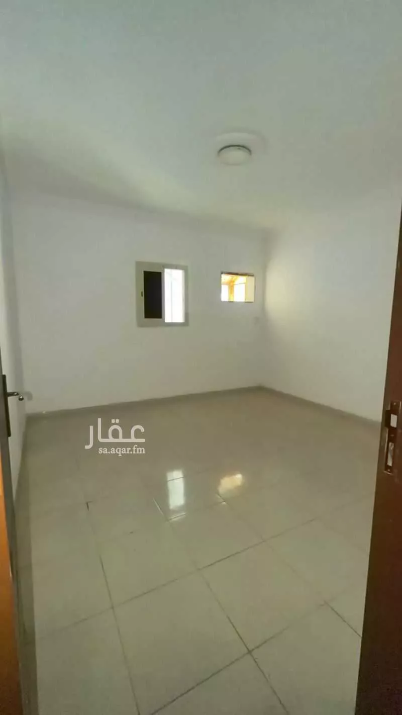 3 bedroom apartment in Al Salamah 6