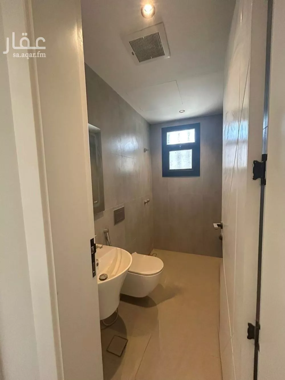 3 bedroom apartment in Al Aridh 9