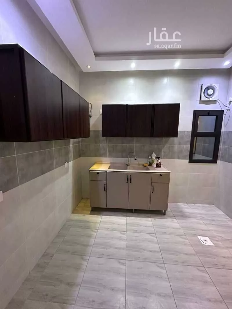 3 bedroom apartment in Al Sawari 7