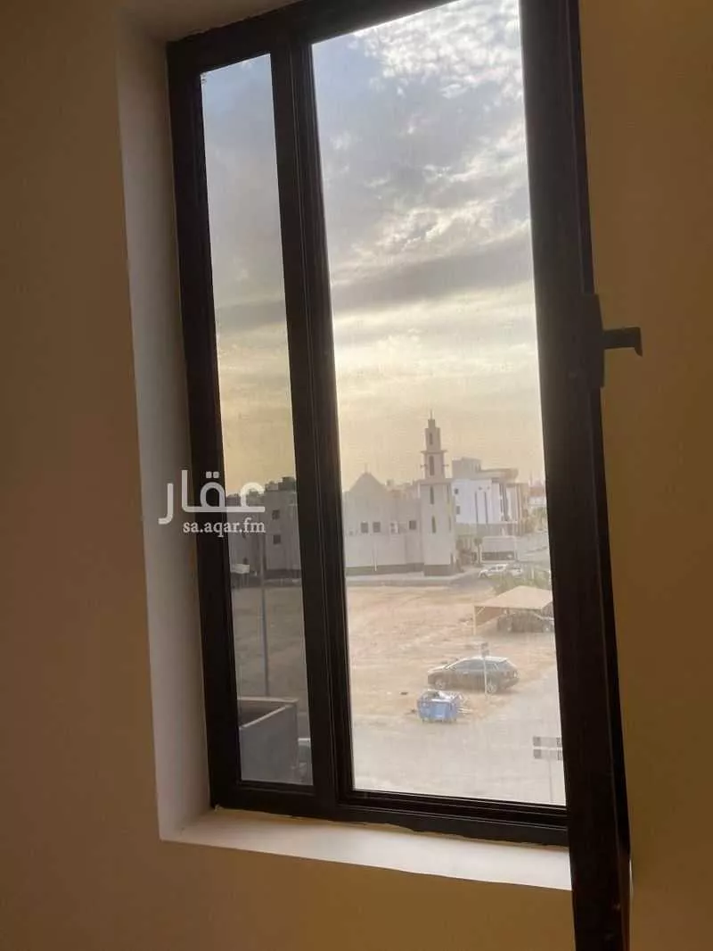 شقة 3 غرف في الشراع 2
