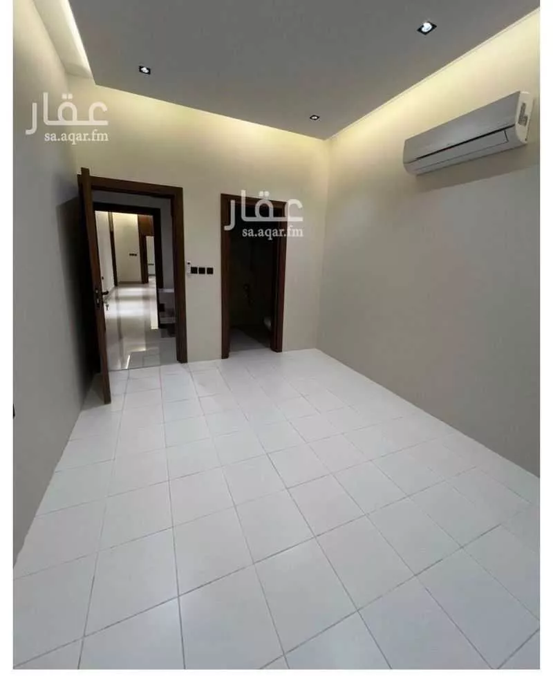 دور 5 غرف في الملك عبدالله 16