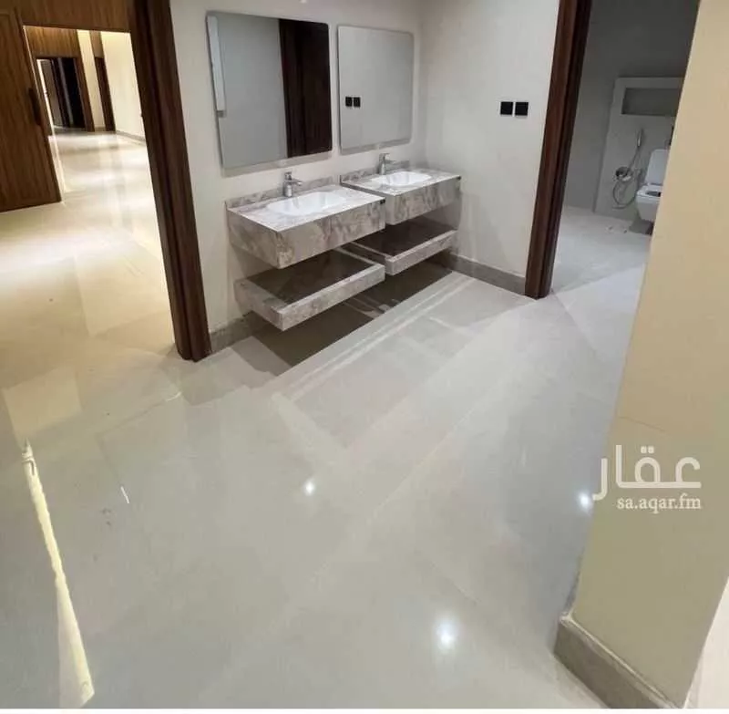 دور 5 غرف في الملك عبدالله 17