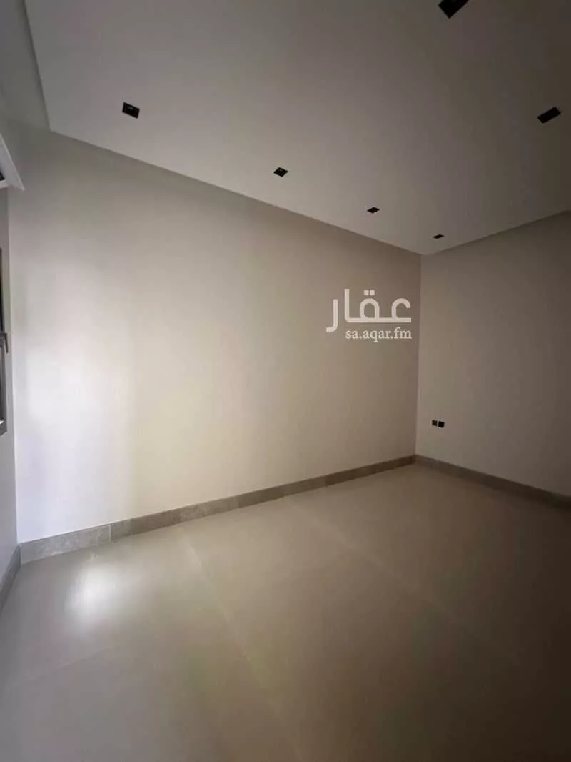 دور 5 غرف في الملك عبدالله 22