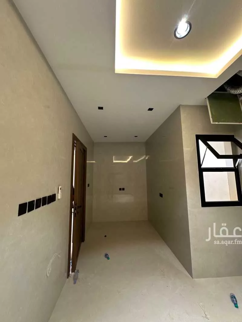 دور 5 غرف في الملك عبدالله 4