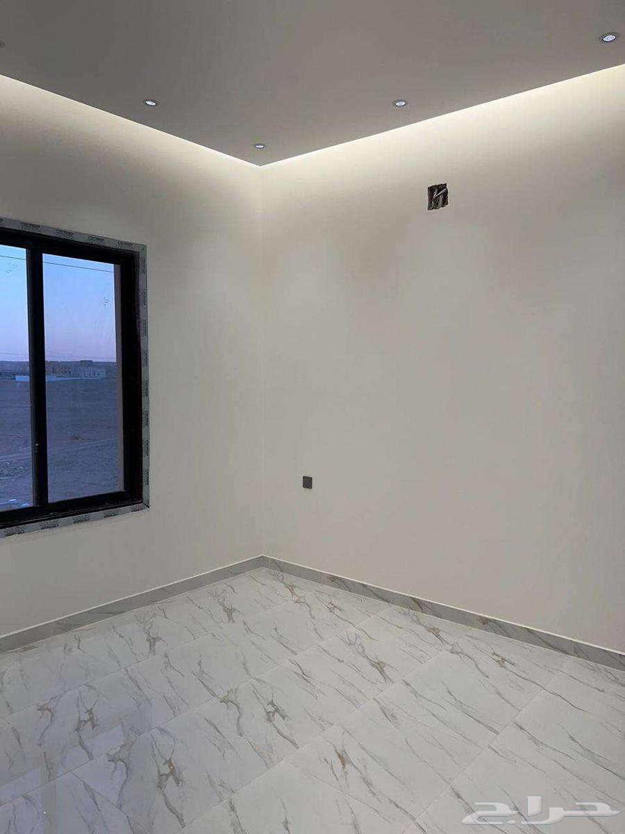 5 bedroom villa in Al Khayr 2