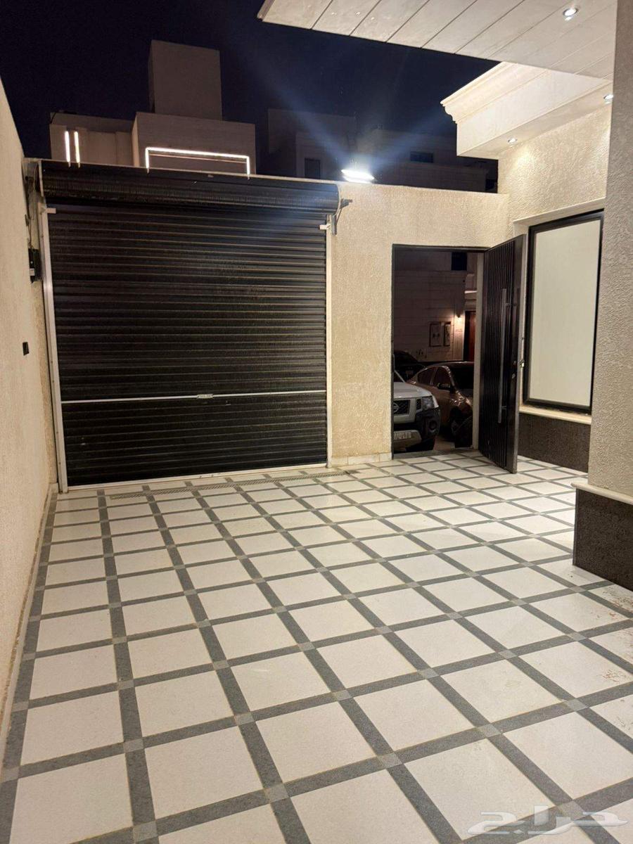 8 bedroom villa in Al Khaleej 5