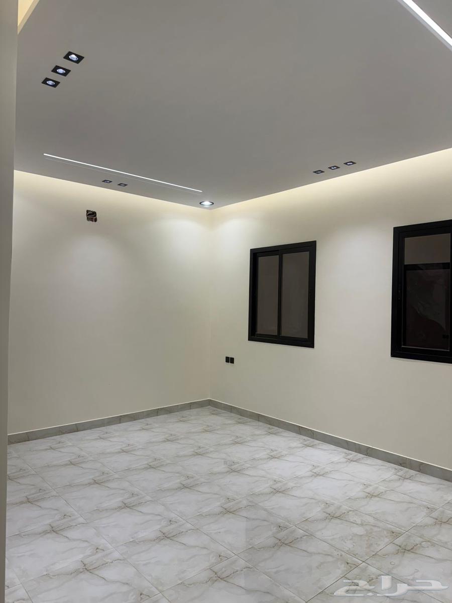 8 bedroom villa in Al Khaleej 6