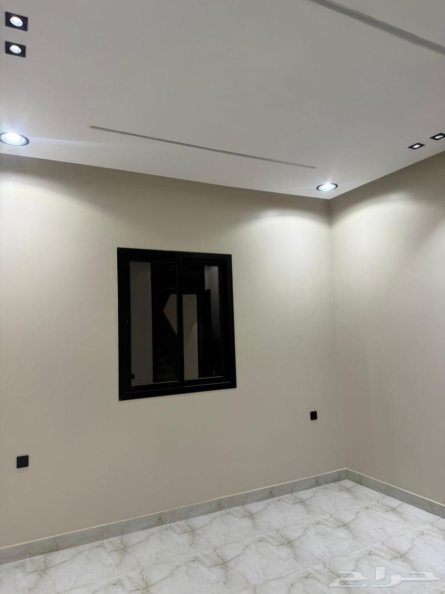 8 bedroom villa in Al Khaleej 9