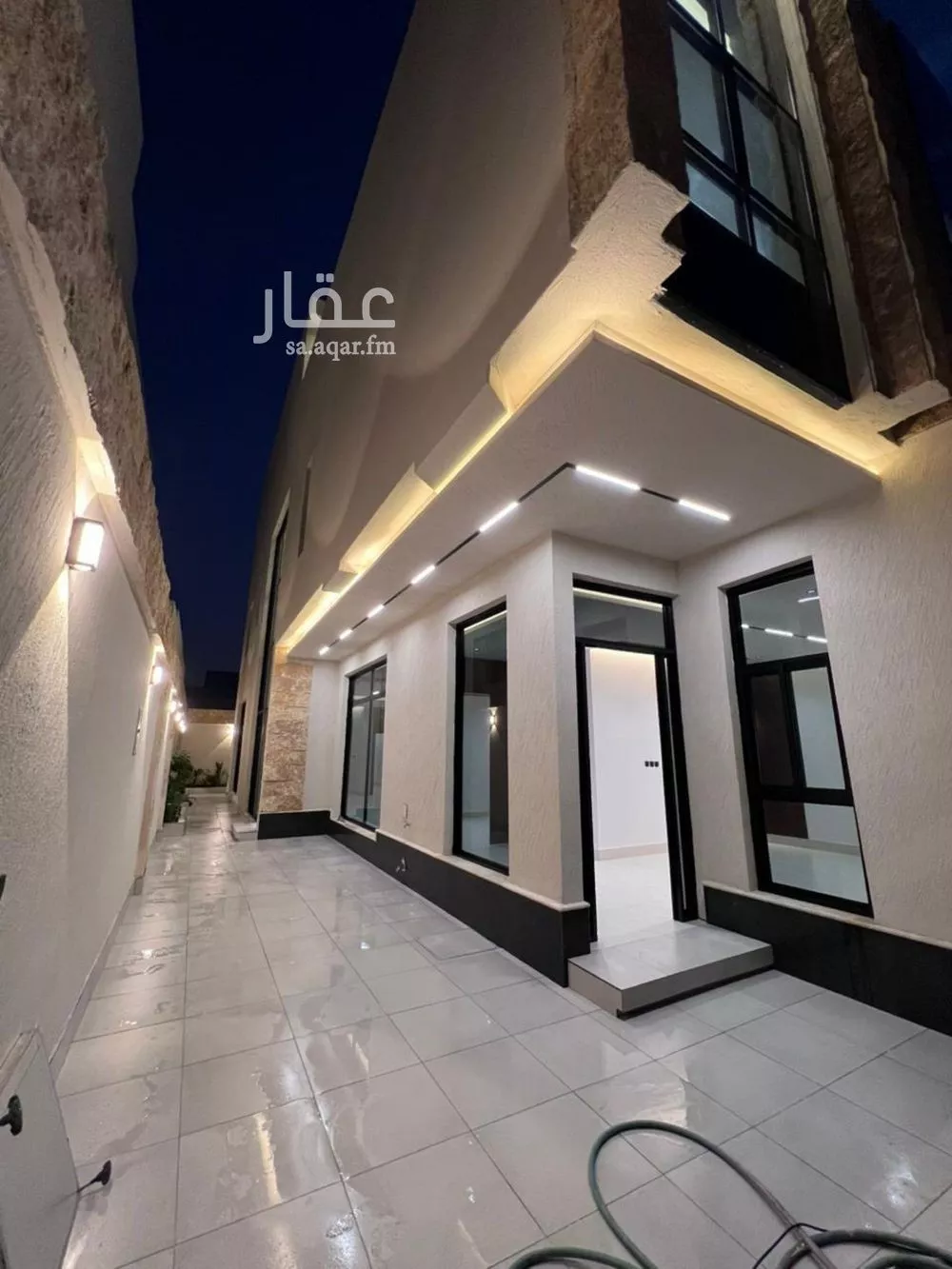 6 bedroom villa in Al Narjis 4
