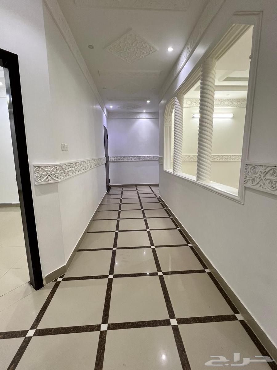 4 bedroom villa in Al Qadisiyah 6