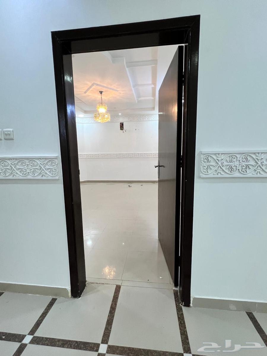 4 bedroom villa in Al Qadisiyah 7