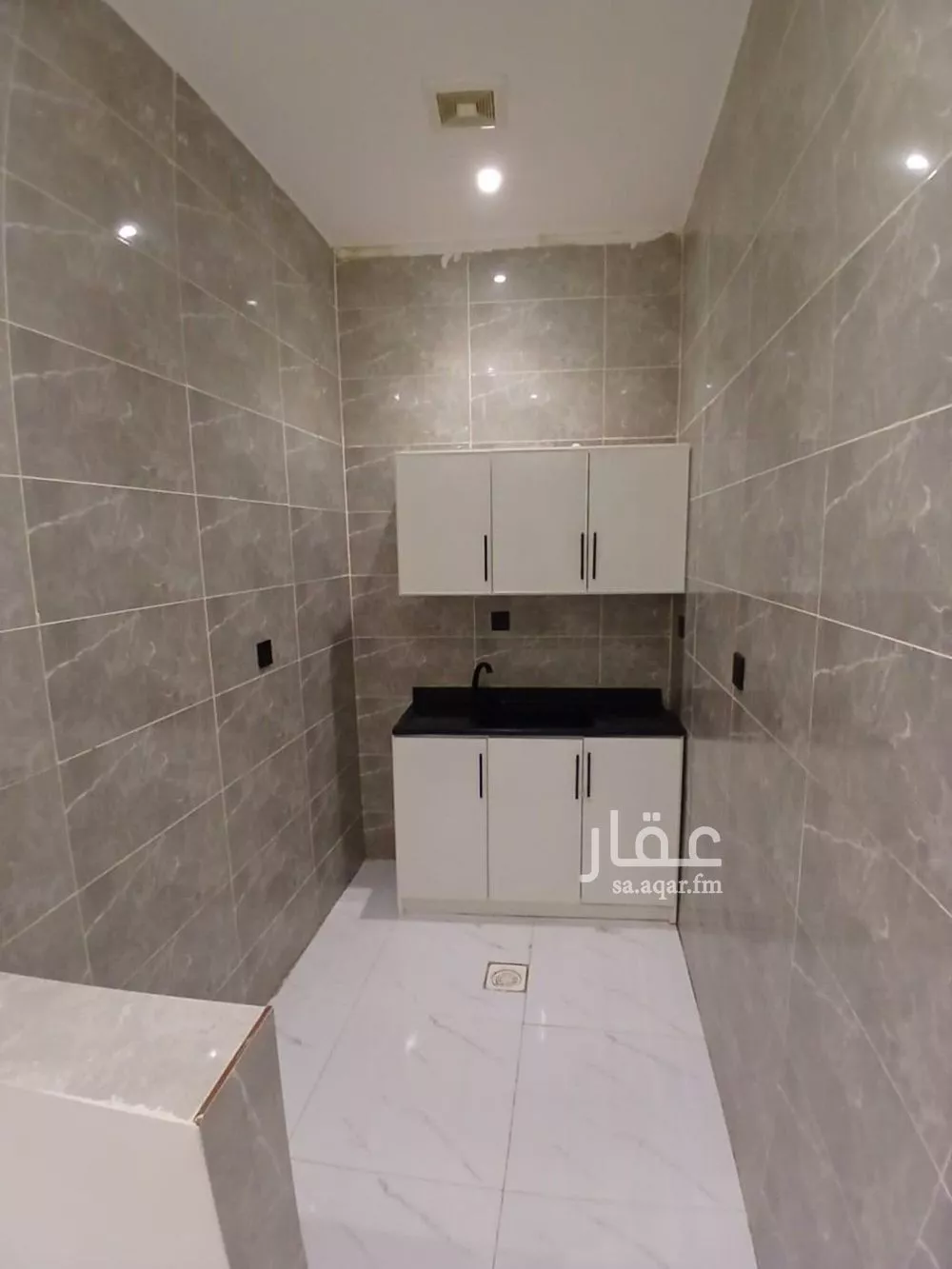 1 bedroom apartment in Ishbiliyah 4