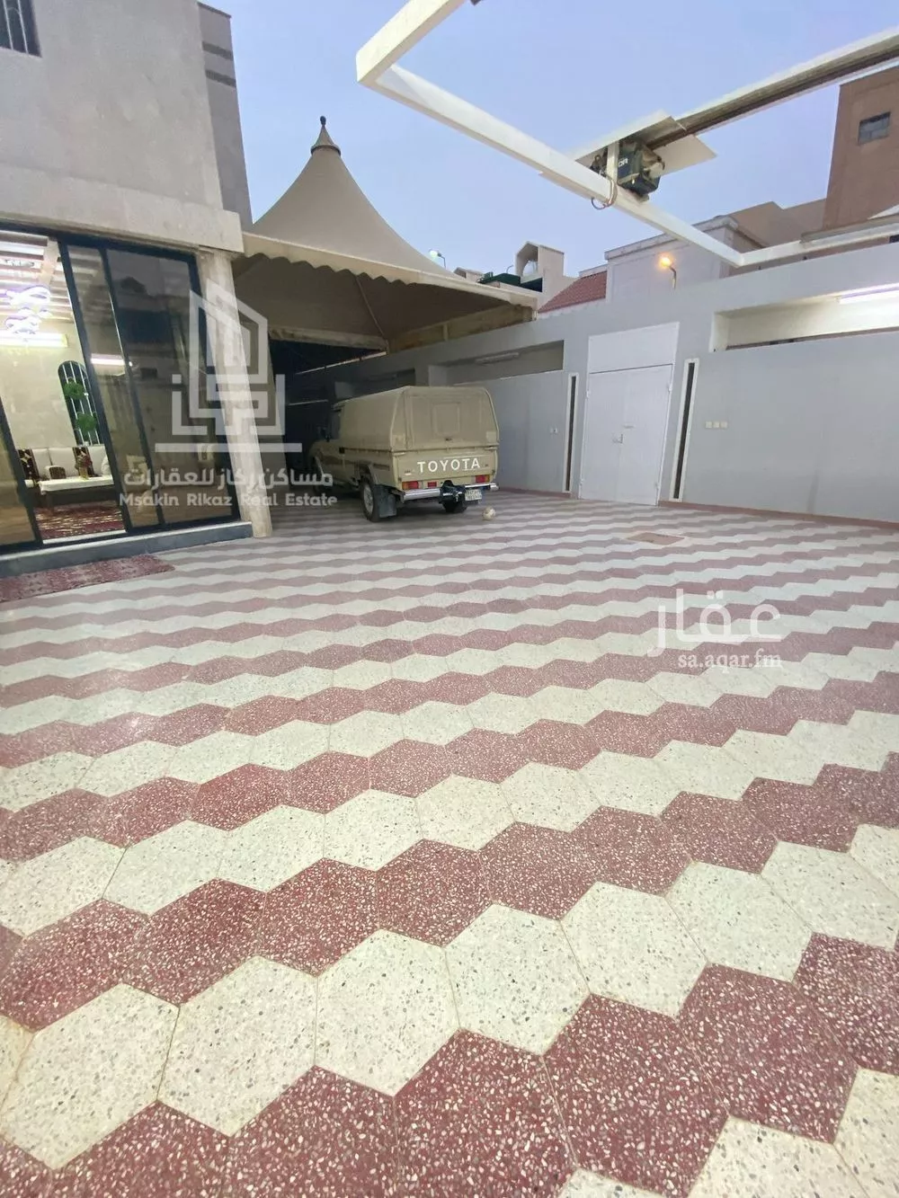 فيلا 15 غرف في الخليج 3