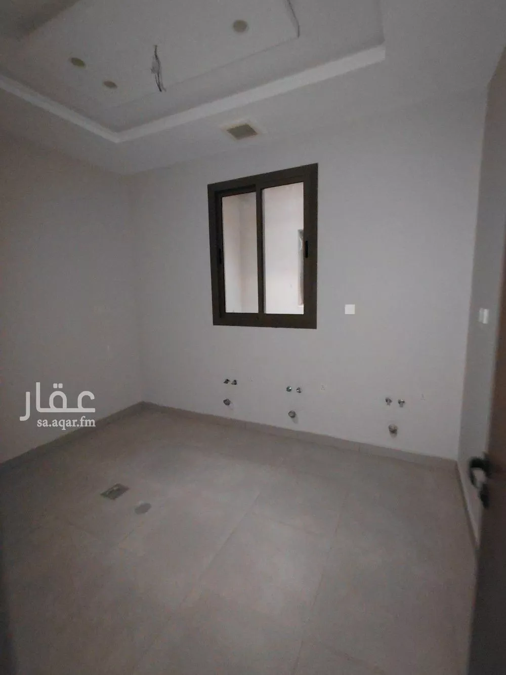 شقة 5 غرف في طيبة 2