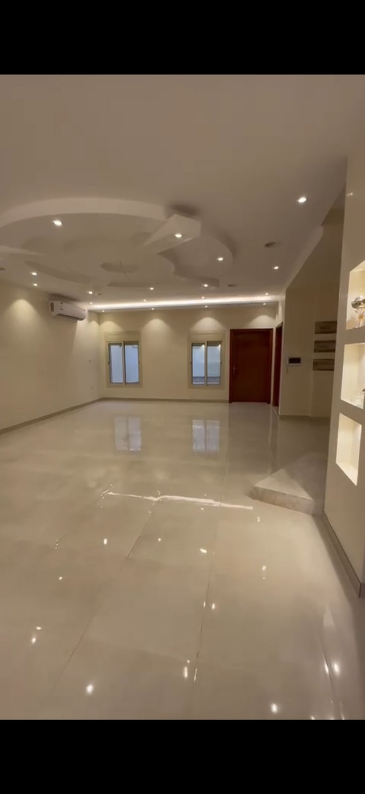 فيلا 4 غرف في الياقوت 2